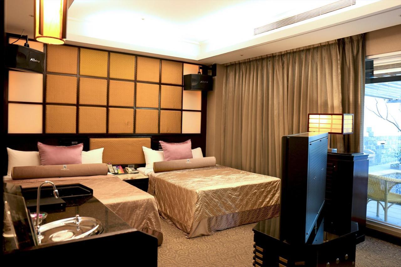 In-Stone Motel Taipei Exterior photo