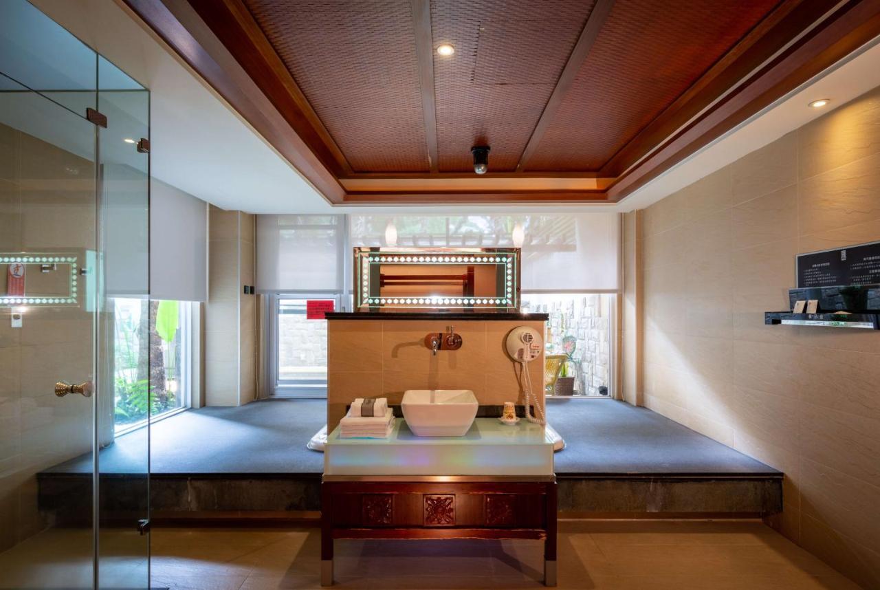 In-Stone Motel Taipei Exterior photo