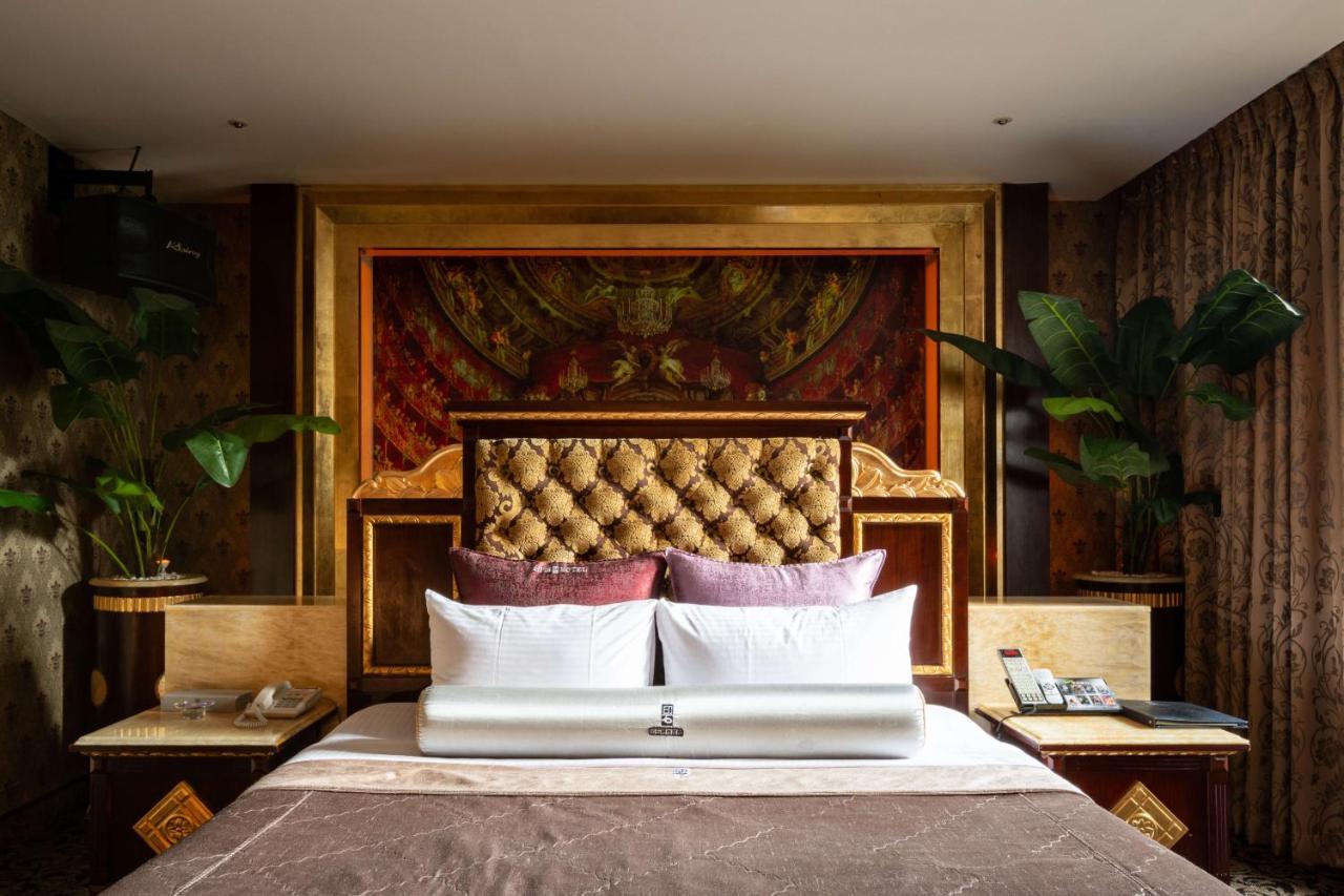 In-Stone Motel Taipei Exterior photo