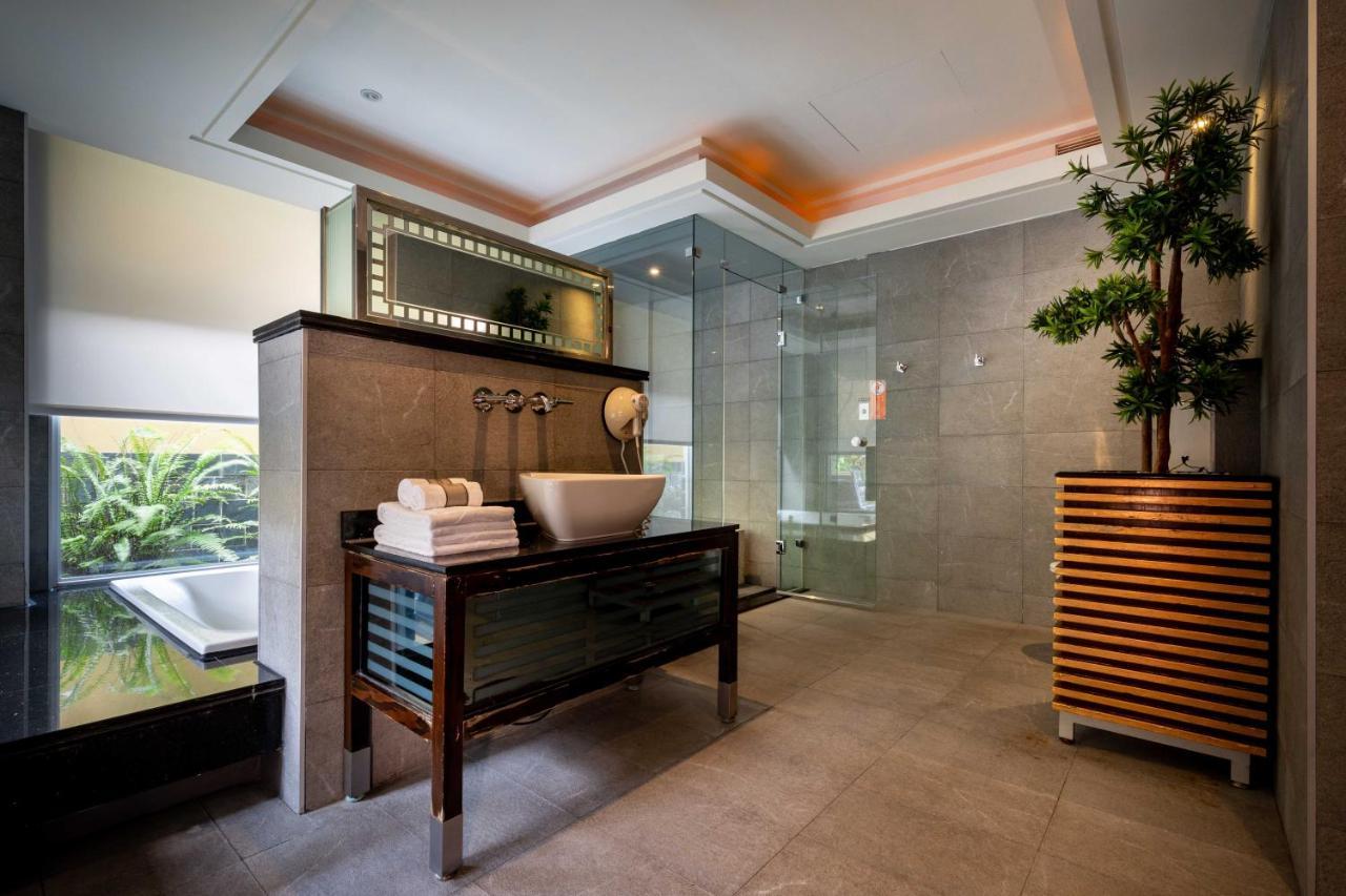 In-Stone Motel Taipei Exterior photo