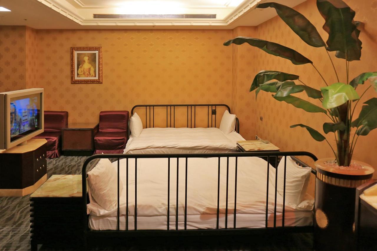 In-Stone Motel Taipei Exterior photo